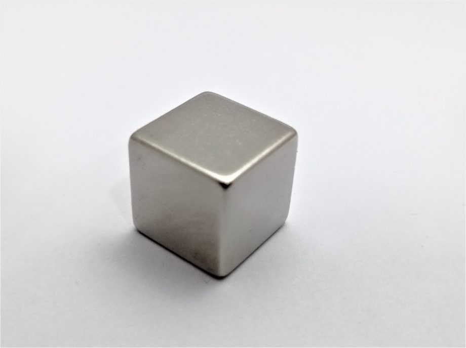 R/E BLOCK 15x15x15  N42 GRADE