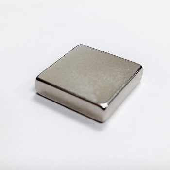 R/E BLOCK20 x 20 x 5 N42 GRADE