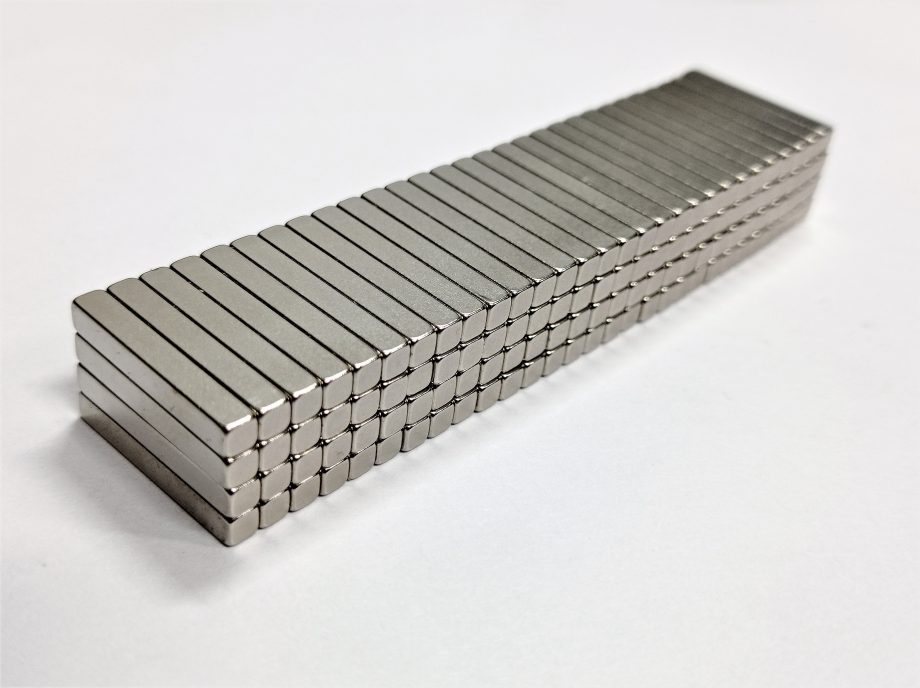R/E BLOCK20 x 3 x 3  N42 GRADE