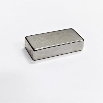 R/E BLOCK 25 x 12.5 x 6   N42