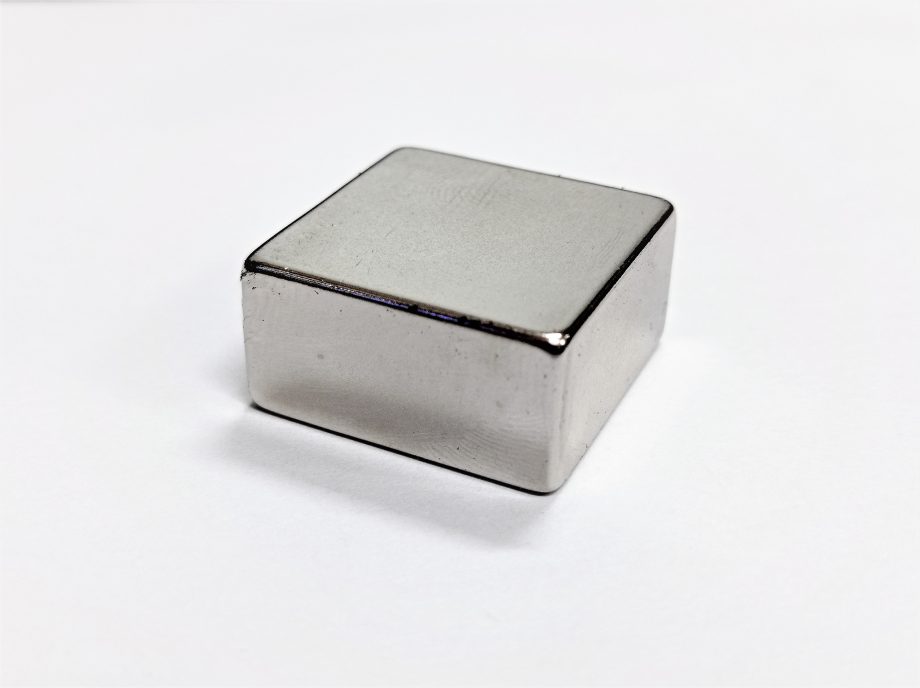 R/E BLOCK 25 x 25 x 12.7  N42