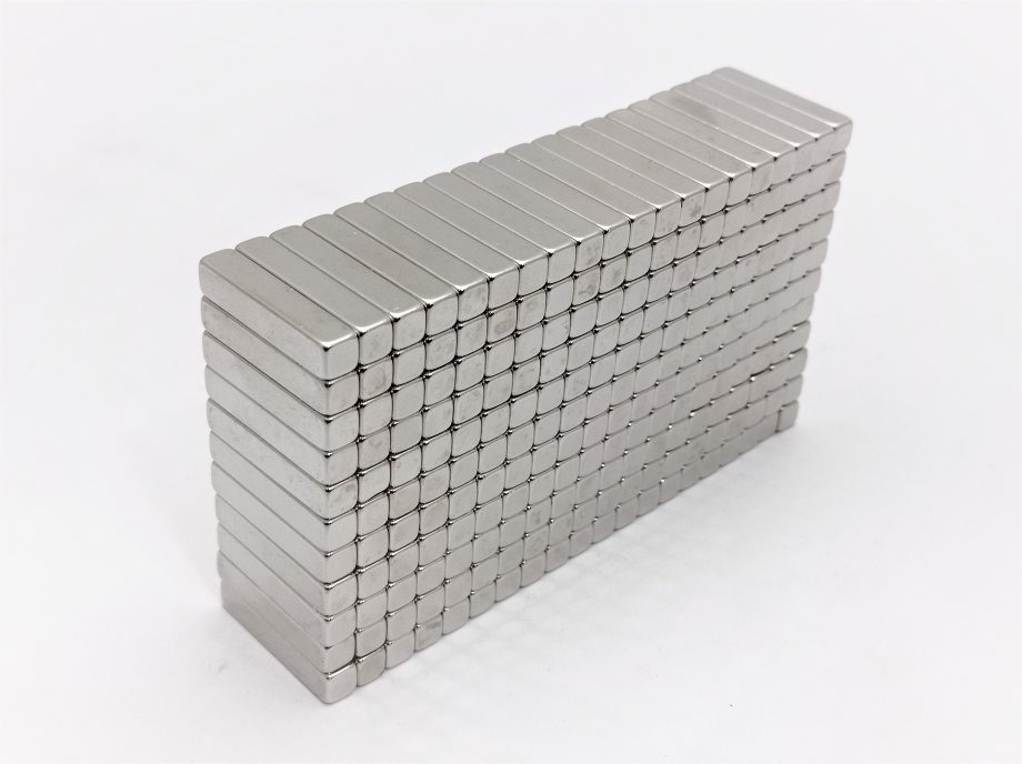 R/E BLOCK 25 x 5 x 5 N42 GRADE