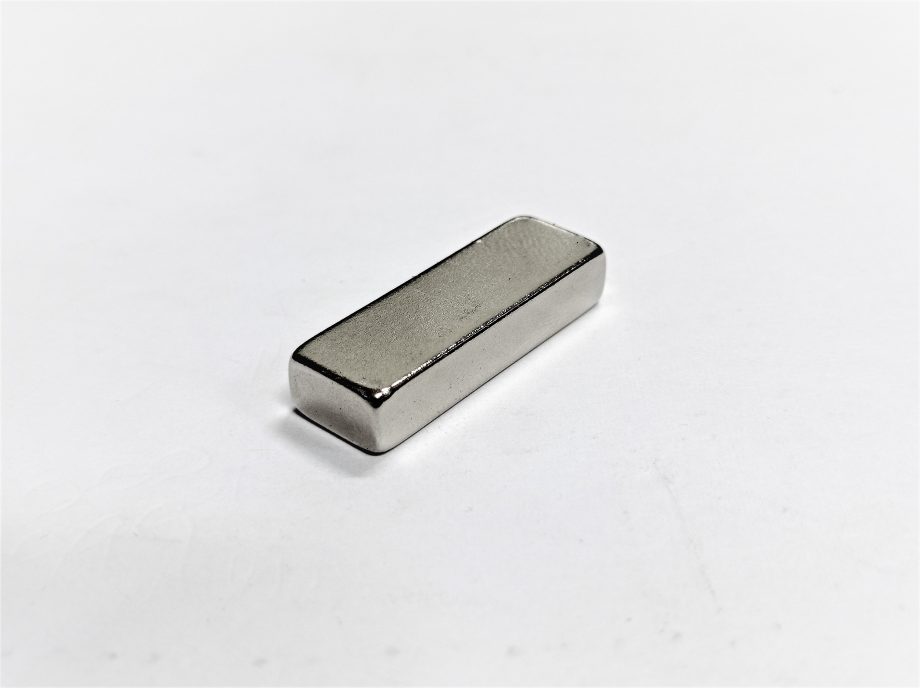 R/E BLOCK30 x 10 x 5 N42 GRADE