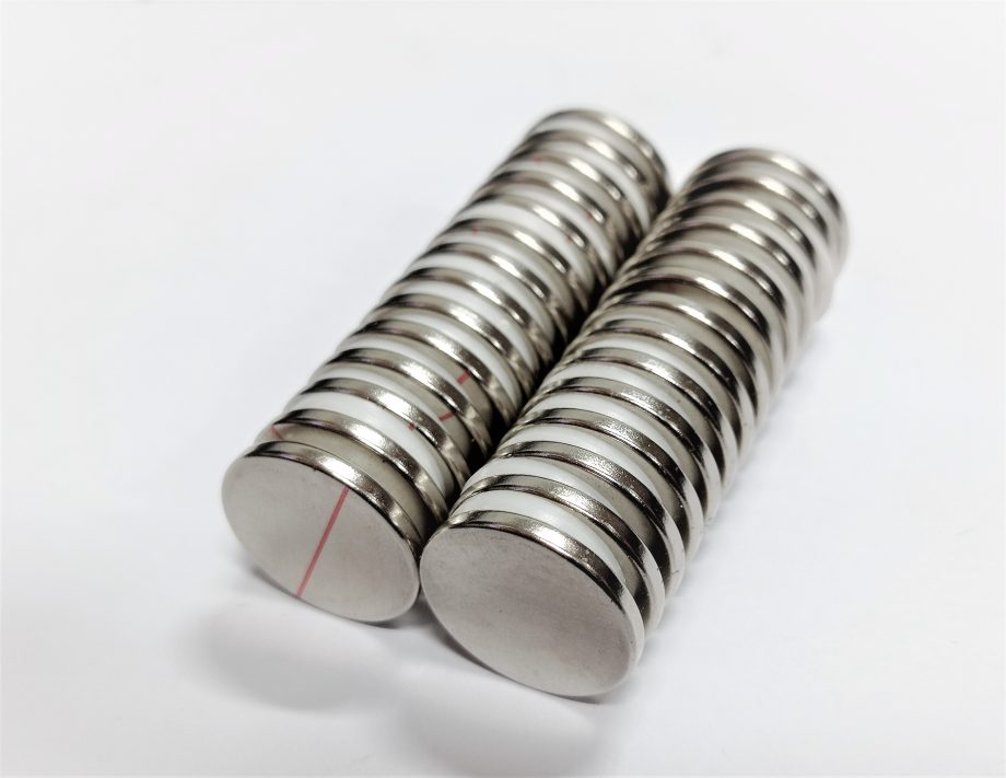 Rare Earth Disc D18 x 2