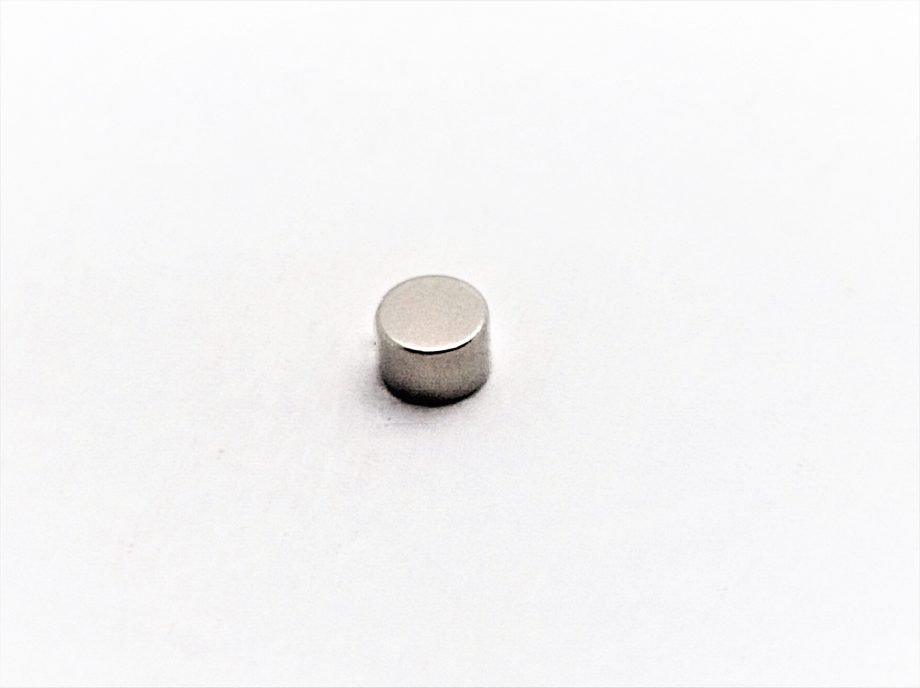 RARE EARTH D3 x 2   N42 GRADE