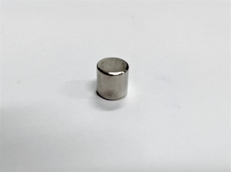 RARE EARTH D8 x 8   N52 GRADE