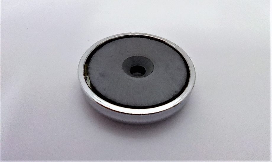 FERRITE CAPPED D40 x 8 x 4.75