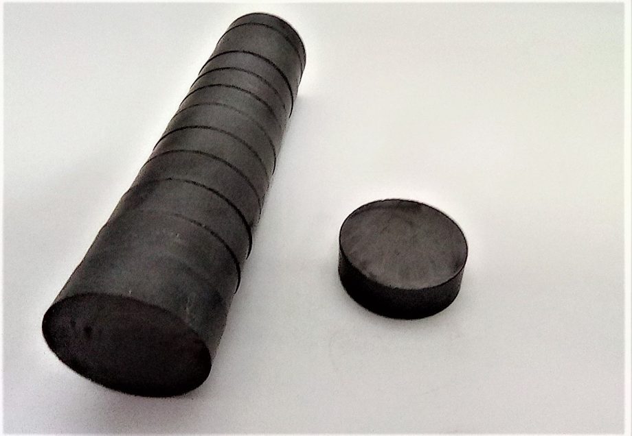 FERRITE DISC D30 x 10