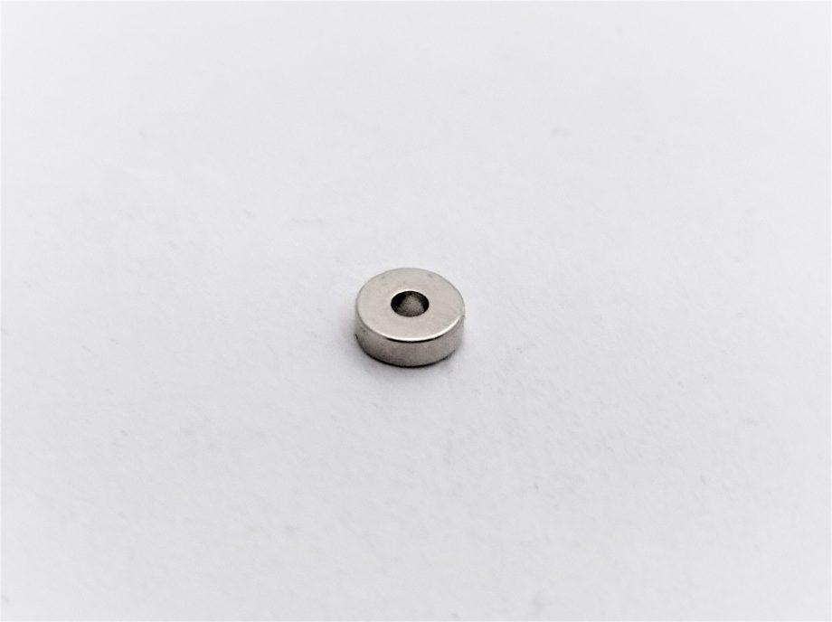 R/E RING D6 x ID2 x H2    N42