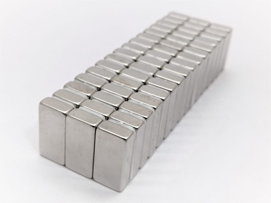 R/E BLOCK 20 x 10 x 5  N42