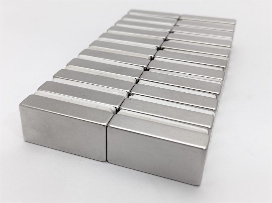 R/E BLOCK40 x 20 x10 N42 GRADE