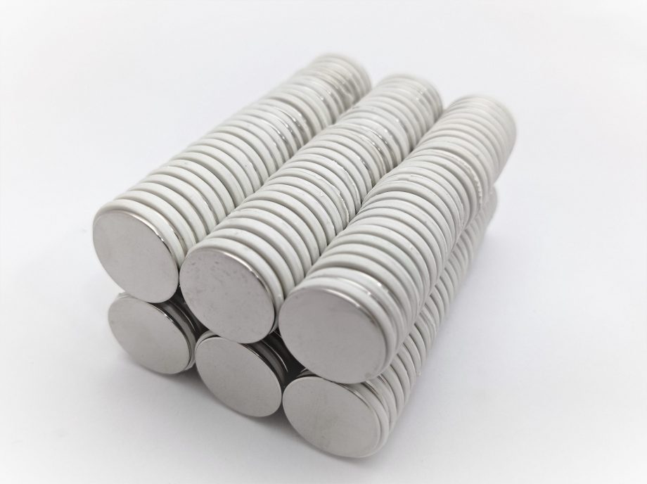 RARE EARTH D17 x 1  N42 GRADE