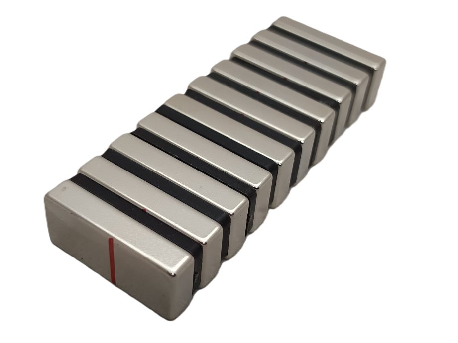 Block 30mm x 13mm x 6mm  N48